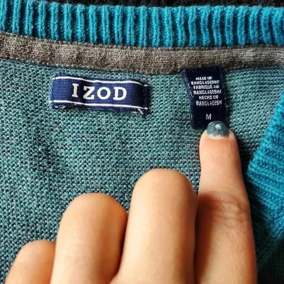 Izod medium long sleeve v-neck blue sweater​​​ - Picture 3 of 4